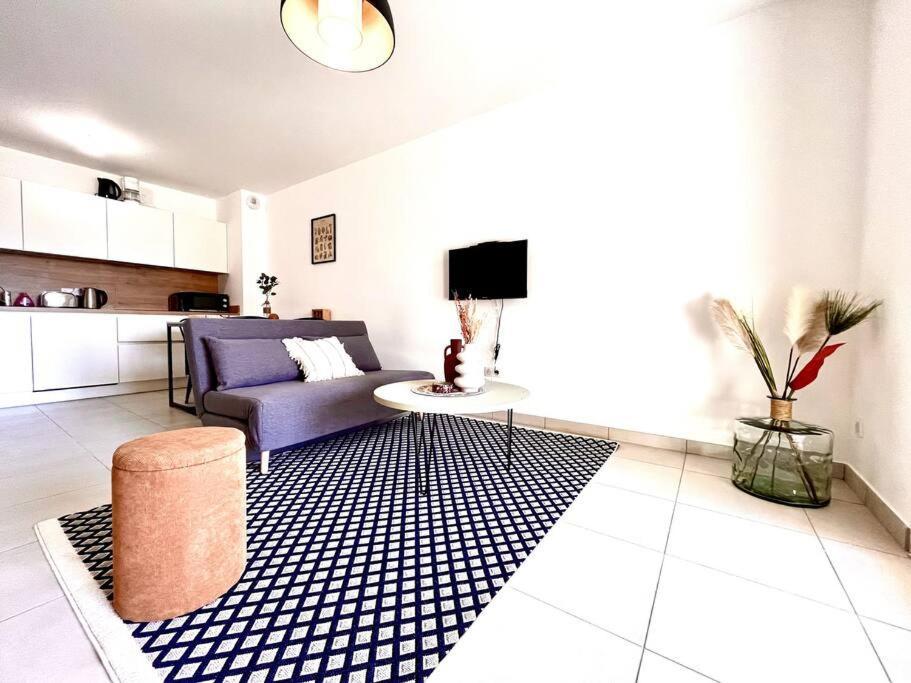 Appartement Neuf Avec Terrasse Saint-Florent  Exteriör bild